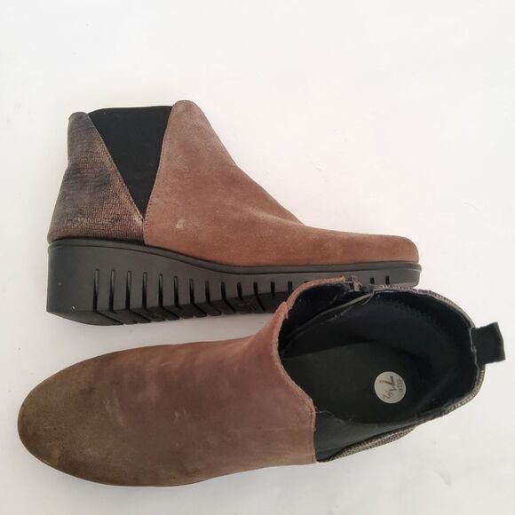 The Flexx Brown Suede Leather Ankle Boots Booties Size 7.5 New - Picture 3 of 8